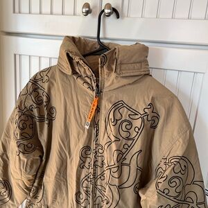 Early 2000s style puffer jacket
